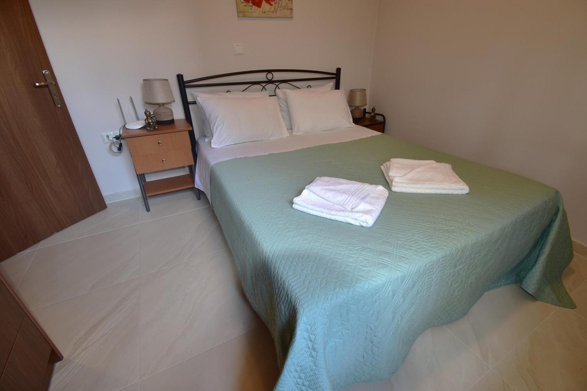Magenta Apartman Igumeníca Kültér fotó