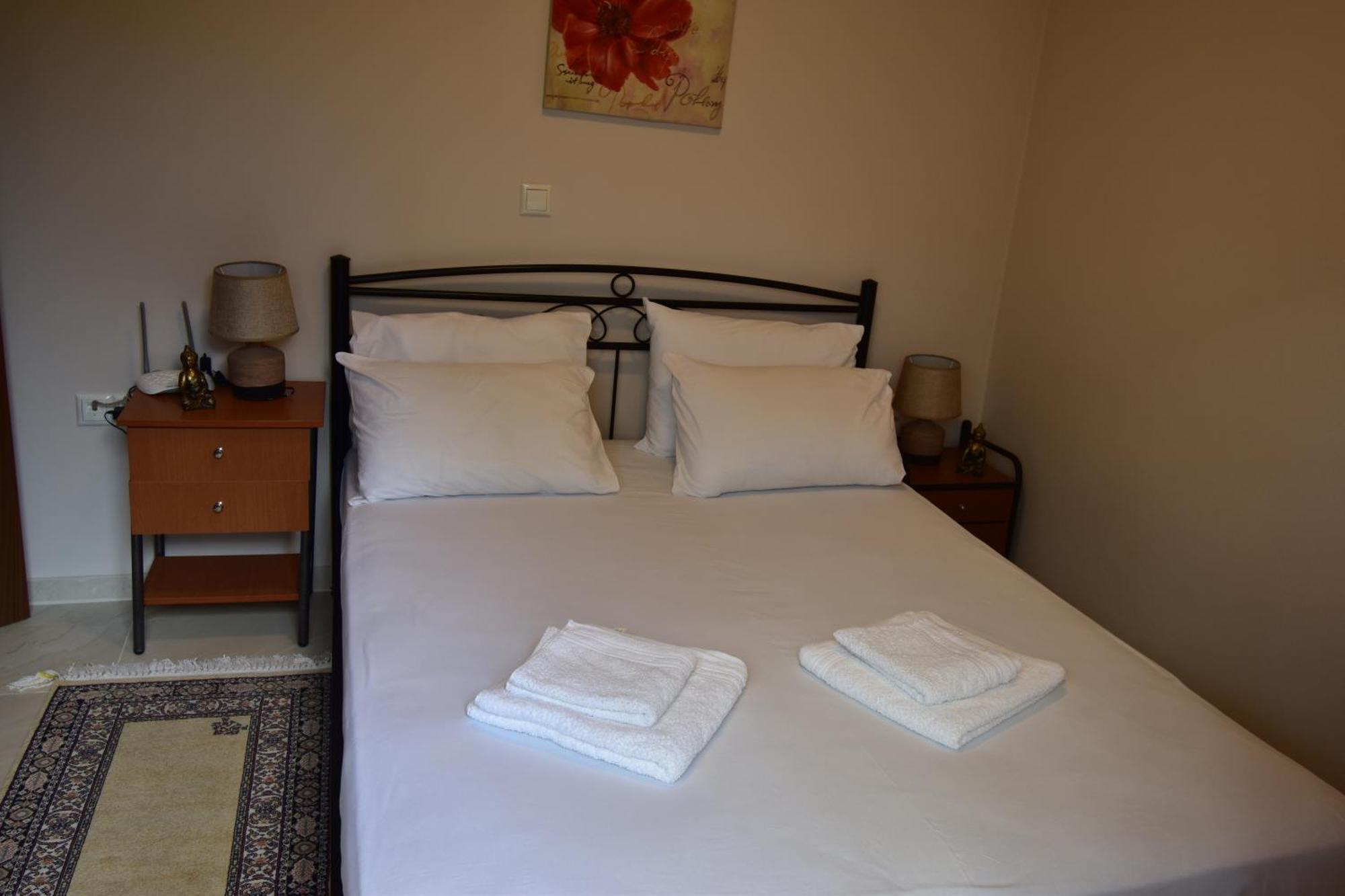 Magenta Apartman Igumeníca Kültér fotó